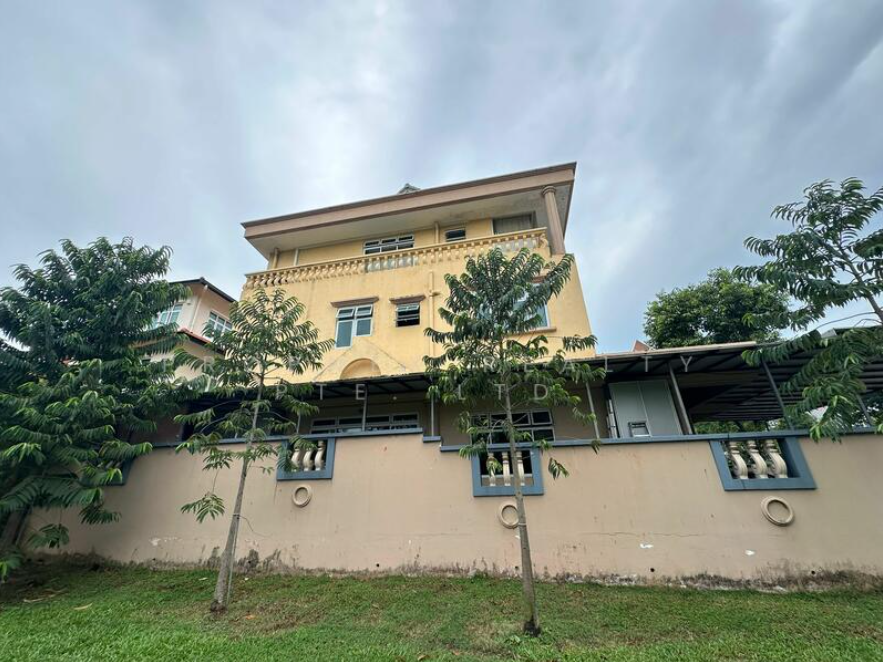 Rare 3.5-Sty Corner Terrace with 4500sqft Built-Up & Freehold Tenure!